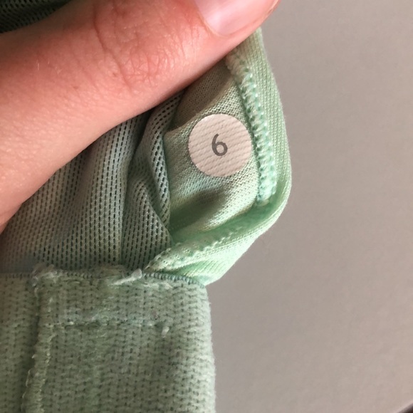 Floral lululemon top - Picture 2 of 2